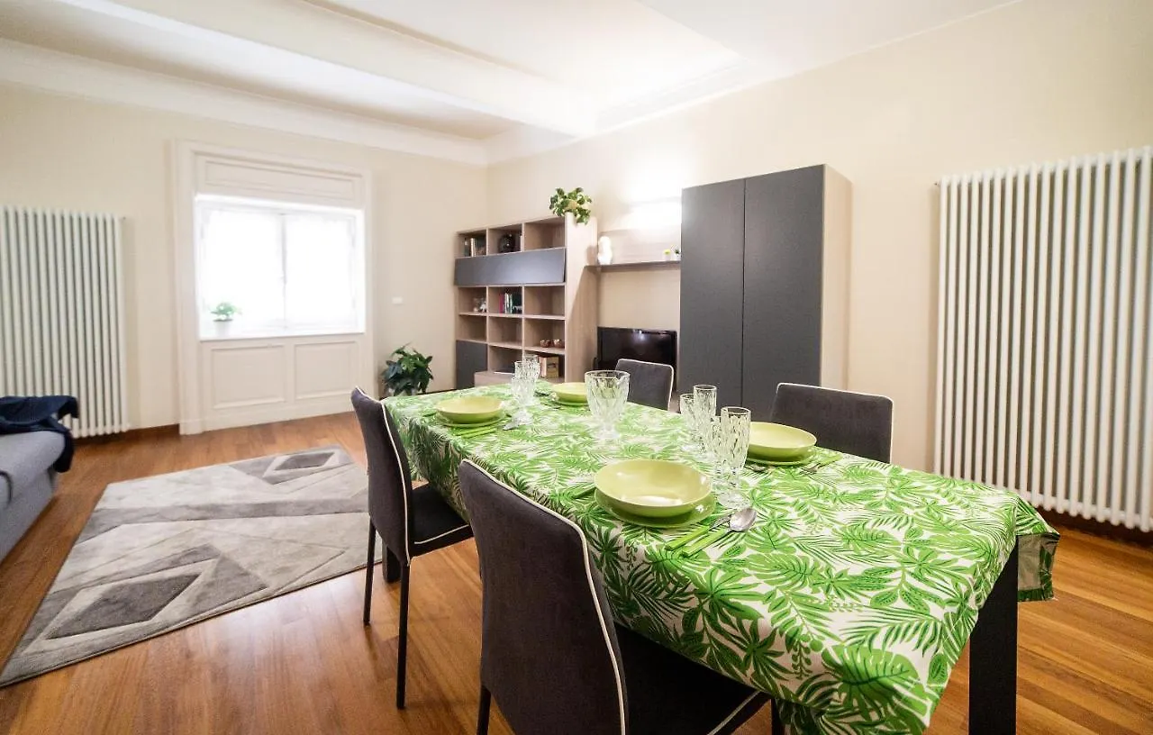 Apartment Appartamento Lomellini Genoa Italy